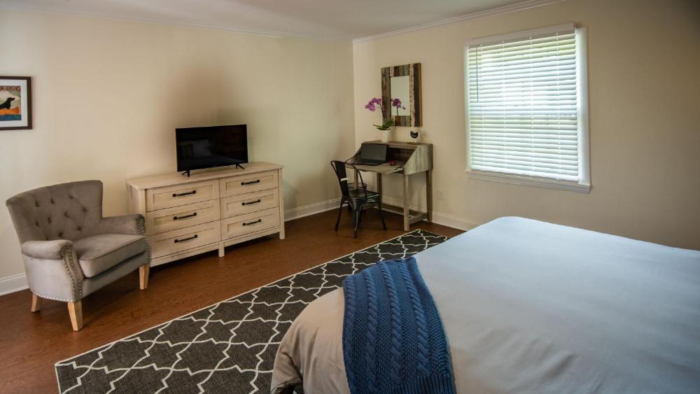 King Suite interior